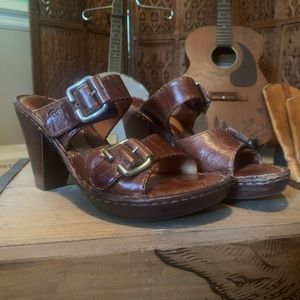 Born platform sandals size 7